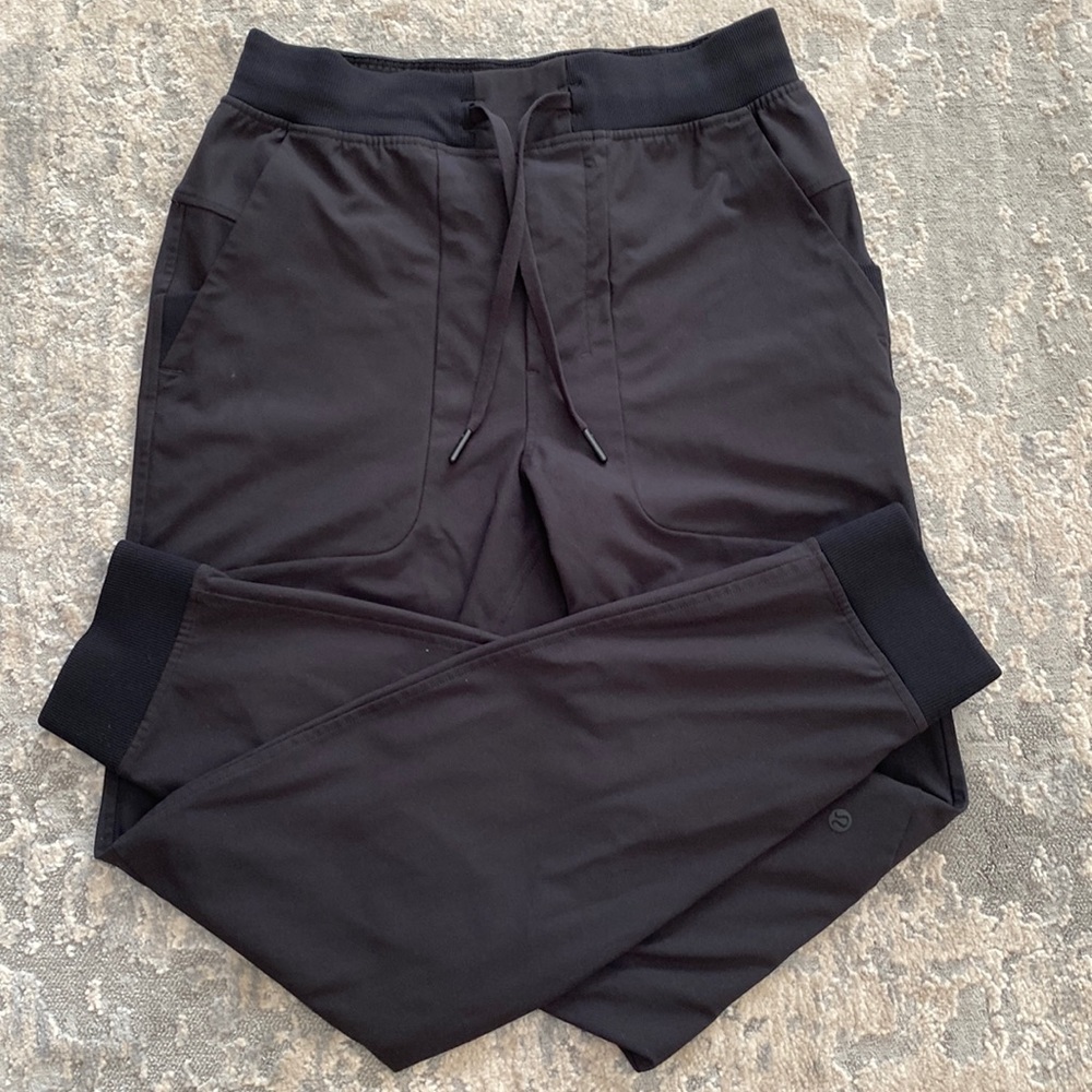 LULULEMON ABC Jogger Warpstreme.  XS.